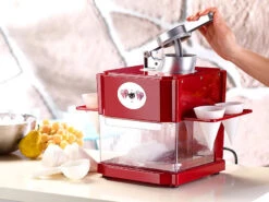 Rosenstein & Söhne Shaved Ice Maschine:Shaved-Ice-Maker Mit 4 Kunststoff-Eisbechern, 4 Servierhalter, 90 Watt -Rosenstein & Söhne Shop nc3614 4